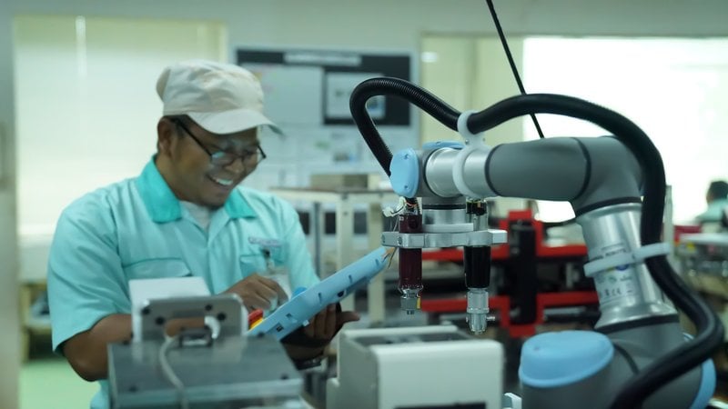 UR3 cobots has lessened the burden on workers