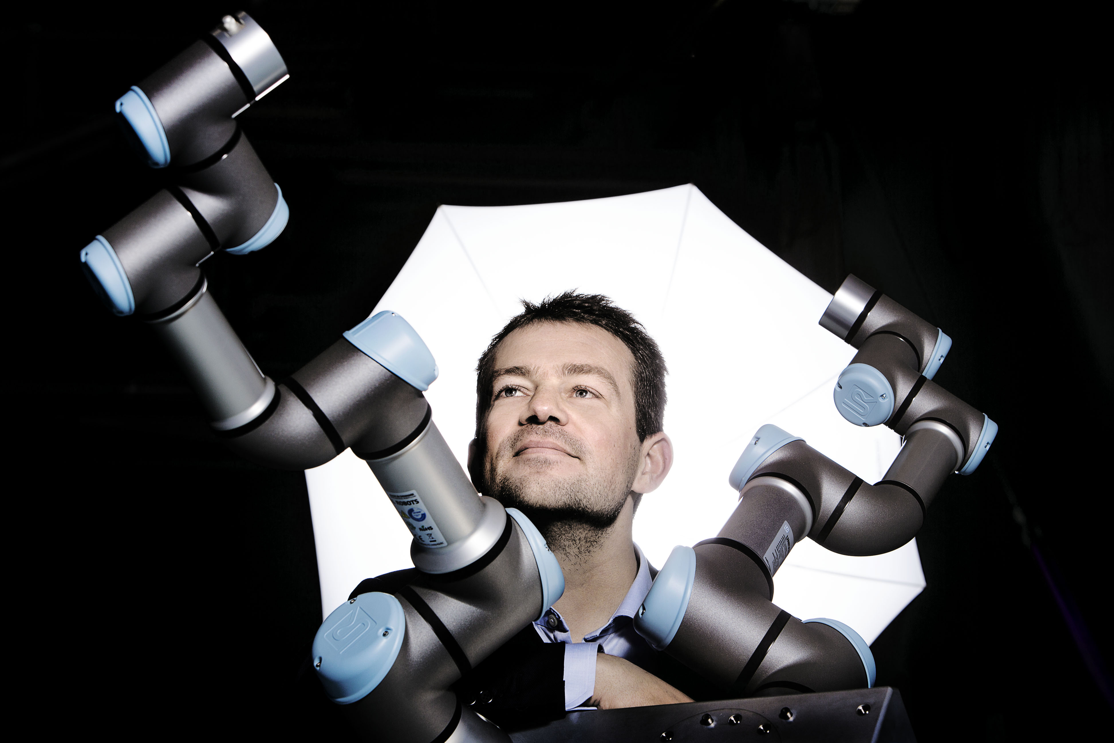 From Cobot Pioneer to the “Nobel Prize” of Robotics What Drives UR CTO Esben Østergaard