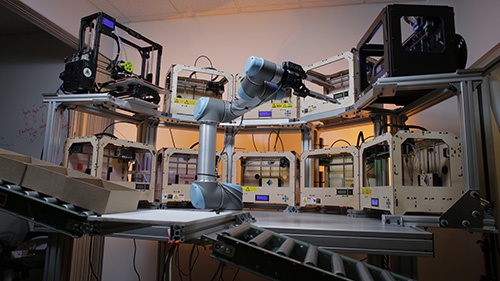 Taking-the-plunge-to-Cloud-Robotics-with-Universal-Robots+.jpg